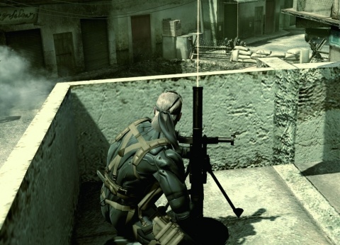 Metal Gear Solid 4 Snake Fires a Mortar